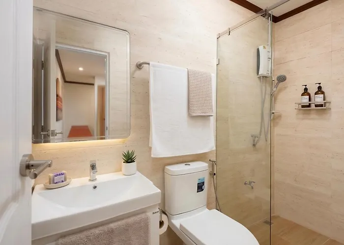 Luxury 4br 250 Sqm 5 Min To Bts Sukhumvit 26 曼谷