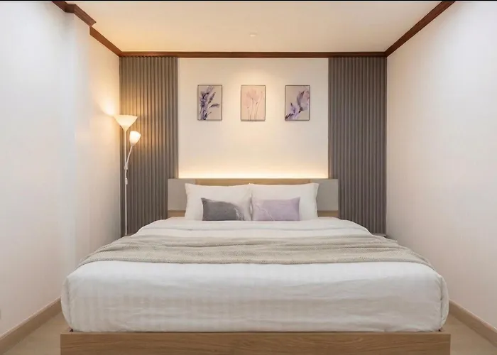 別墅 Luxury 4br 250 Sqm 5 Min To Bts Sukhumvit 26